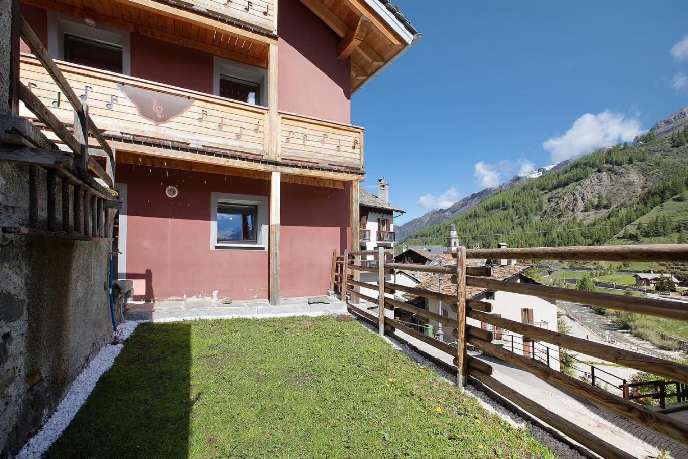 Maison De La Musique Cogne Exterior foto